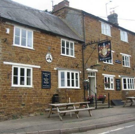 Bed and Breakfast Bartholomew Arms à Maidford Extérieur photo